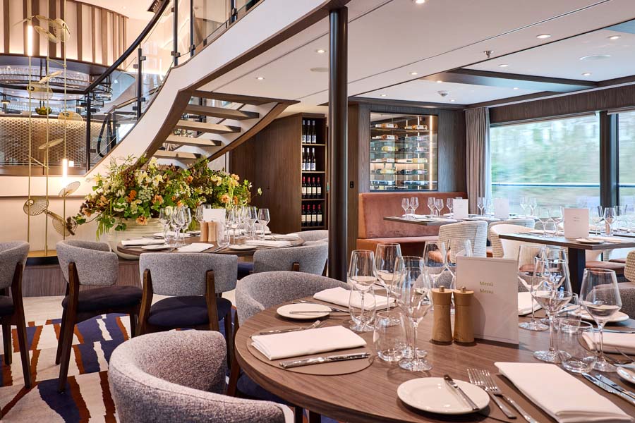 VIVA Enjoy lounge ravintola